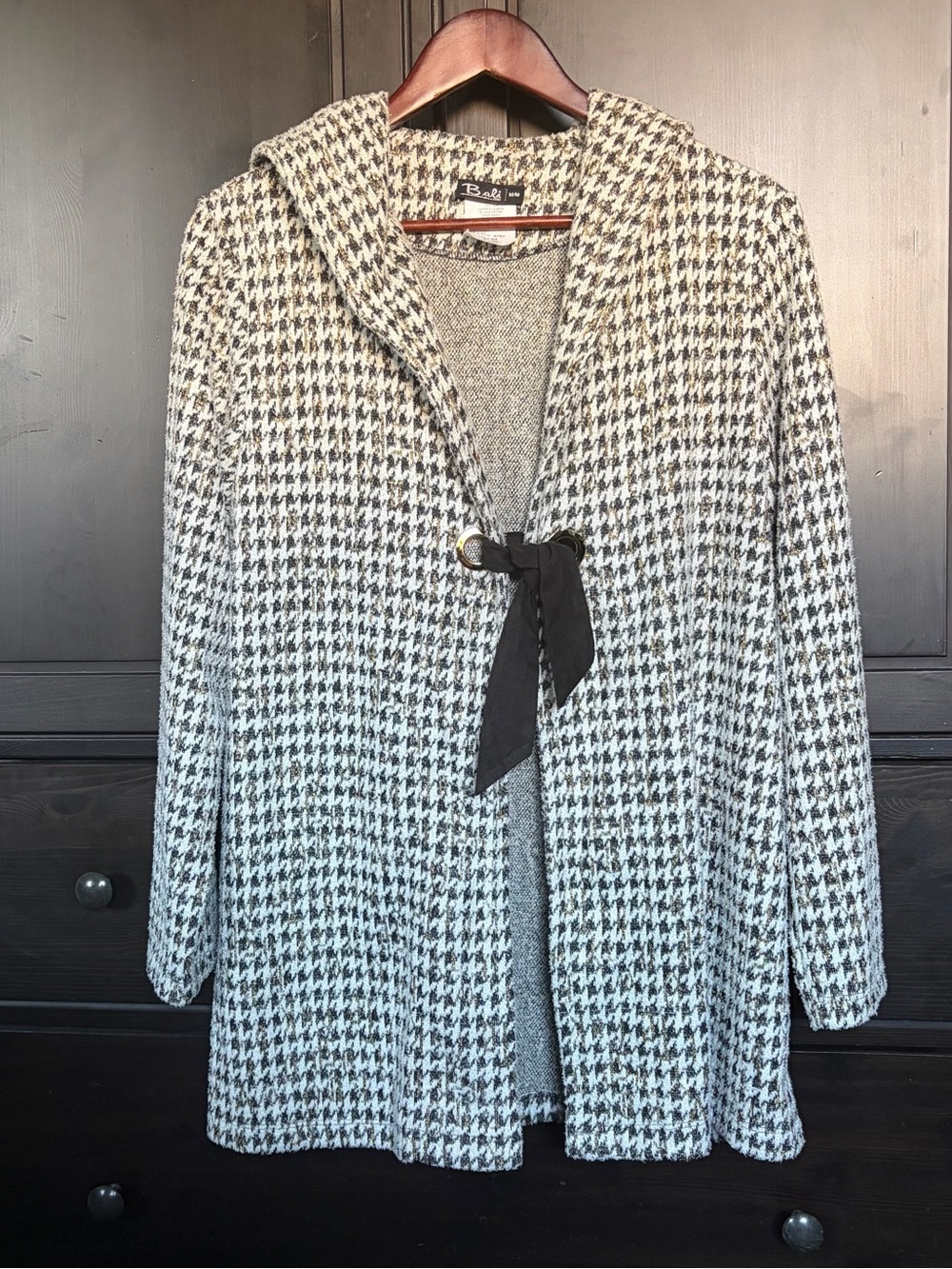 ✨New✨ BALI Mid-Length Black & White Houndstooth Hooded Knit Cardigan Medium